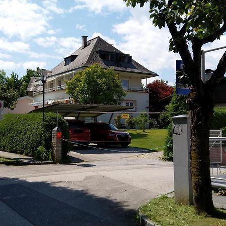 フェルデン・アム・ヴェルターゼーHaus Kikoアパートメント エクステリア 写真